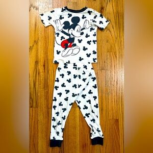 Disney Mickey Mouse 2 Piece Long Sleeve Size 3T Pajamas Set Christmas Warm Soft
